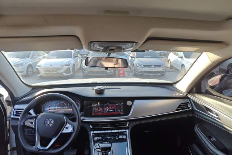 Used Changan CS85 COUPE 2019 1.5T DCT Version China VI Standard
