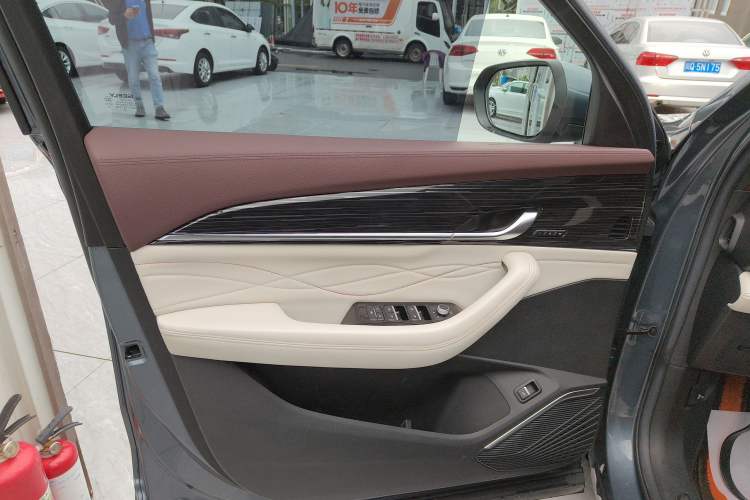 Used Geely Auto Monjaro L 2021 2.0TD DCT EVO Two-Wheel Drive Prestige Version
