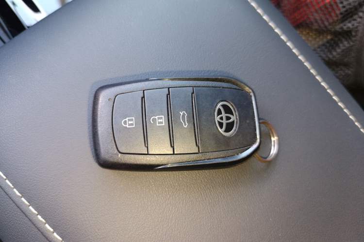 Used Toyota Camry 2024 Dual-Motor 2.0HS Sport Edition
