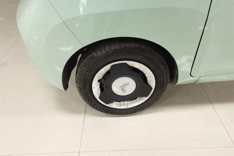 Used Wuling Hongguang MINIEV 2022 Macaron Premium Model – Lithium Iron Phosphate