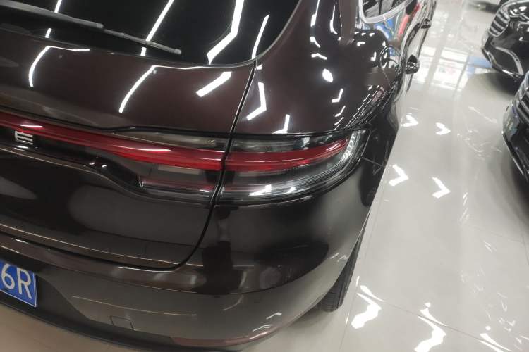 Used Porsche Macan 2018 Macan 2.0T