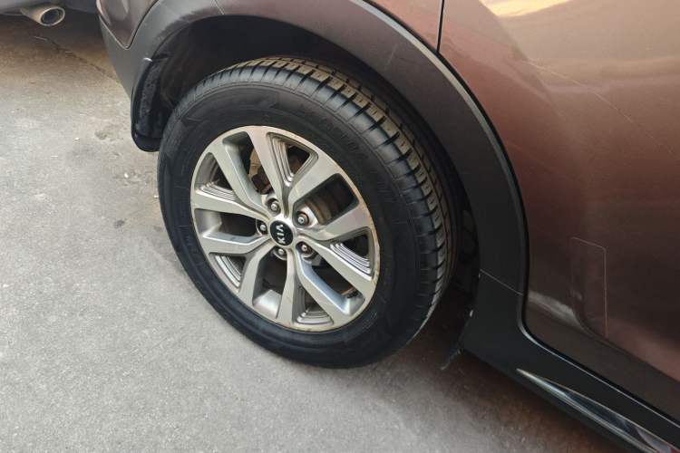 Used Kia Sportage R 2015 2.0L Automatic Two-Wheel Drive GLS