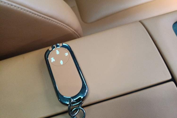 Used Hima AITO M9 2024 Range-Extended Ultra Version 42 kWh 6-Seater Model
