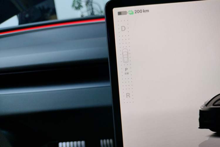 Used Tesla Model 3 2024 High-Performance All-Wheel-Drive Version
