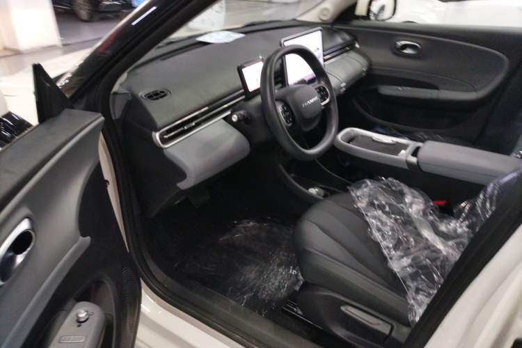 Used Dongfeng NAMMI 01 2024 New Edition 330 Air
