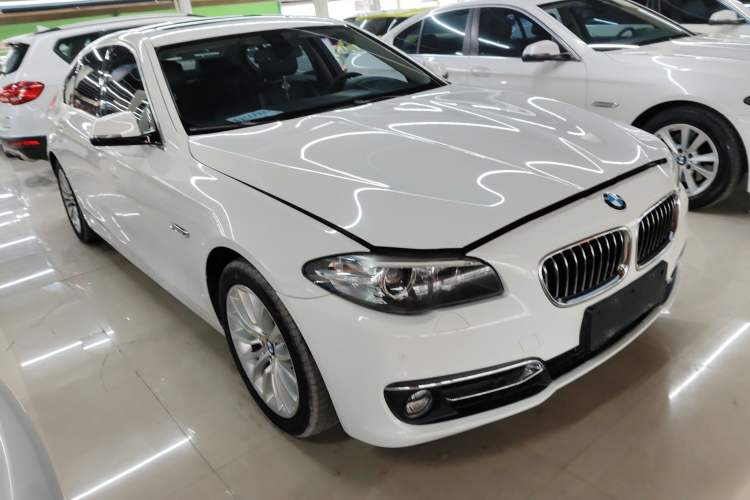 Used BMW 5 Series 2014 525Li Luxury Design Package