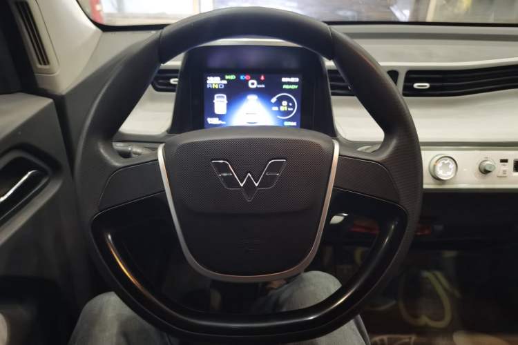 Used Wuling Hongguang MINIEV 2022 Macaron Premium Model – Lithium Iron Phosphate