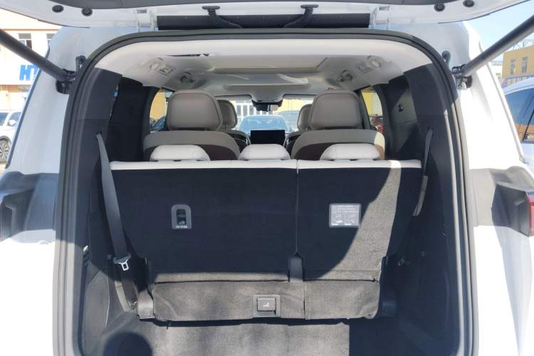 Used BYD Xia 2025 DM-i 1.5T 180km Beyond Edition
