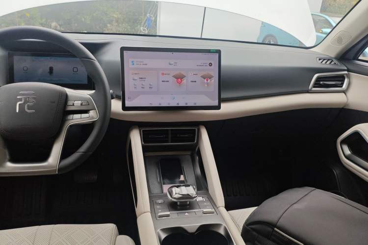 Used BYD Yuan UP 2024 401KM Beyond Edition