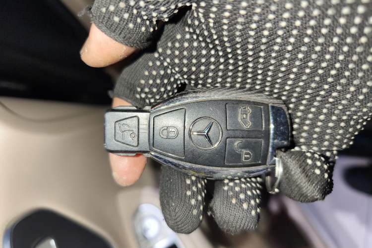 Used Mercedes-Benz V-Class 2020 V 260 L Long-wheelbase Luxury Edition