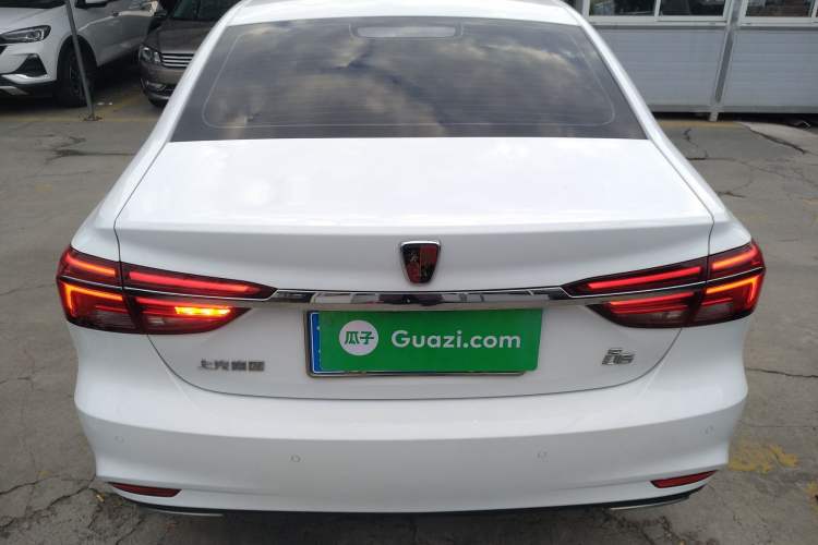 Used Roewe i6 2020 PLUS 1.6L CVT 4G Connected Glory Flagship Edition

