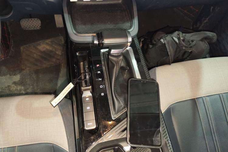 Used Baojun RM-5 2019 1.5T CVT 24-Hour Online Luxury Version 6 Seats
