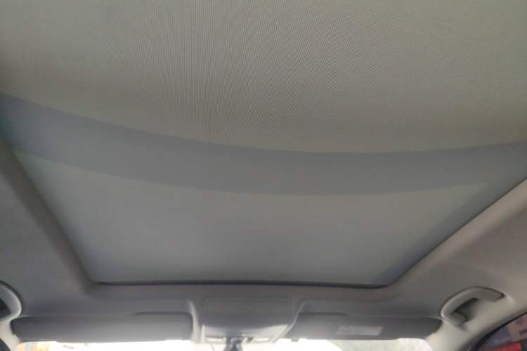 Used Volkswagen Tiguan L 2021 330TSI Automatic Two-Wheel Drive Smart Edition
