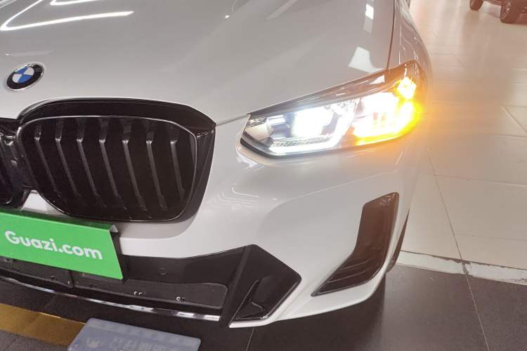 Used BMW X3 2023 Restyled xDrive30i Leading Edition M Night Sky Package
