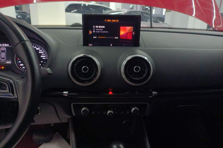 Used Audi A3 2017 Limousine 35 TFSI Fashion Model