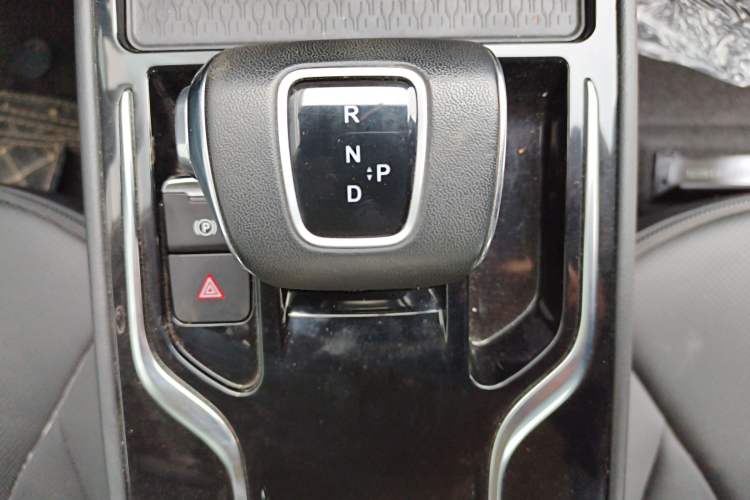 Used Hongqi E-QM5 2023 Revised Version Basic Travel Edition
