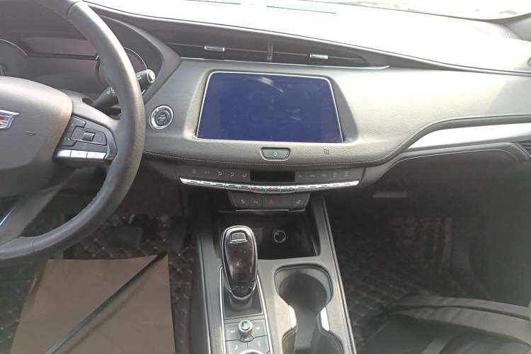 Used Cadillac XT4 2021 28T Two-Wheel Drive Leading Version