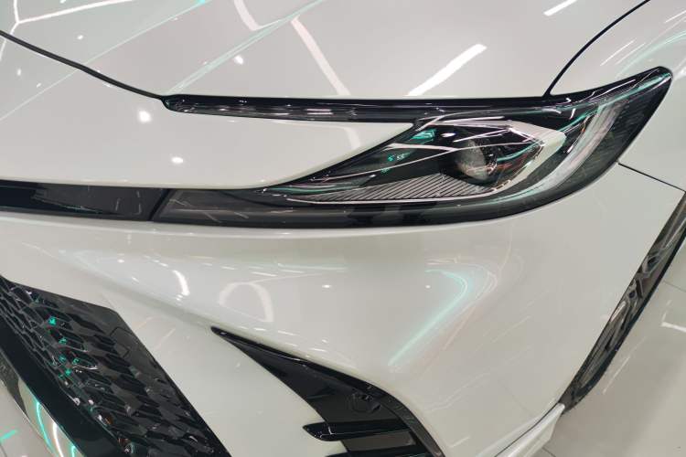 Used Toyota Camry 2024 Dual-Motor 2.0 HXS Sport Plus Edition