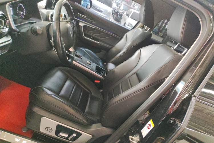 Used Wey VV5 2017 2.0T Ultra-Luxury Version
