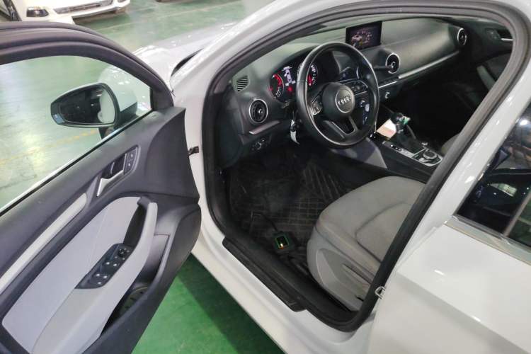 Used Audi A3 2020 Limousine 35 TFSI Ambition China VI
