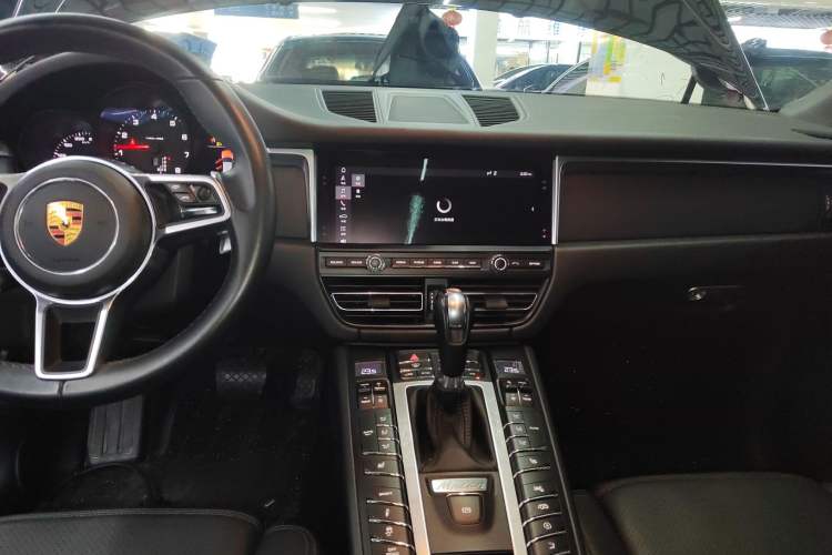 Used Porsche Macan 2018 Macan 2.0T
