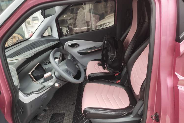 Used Baojun E200 2019 250KM Smart Drive Edition
