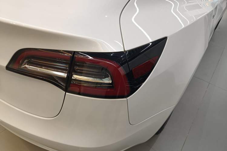 Used Tesla Model 3 2019 Standard Range Rear-Wheel Drive Upgraded Version (52 kWh)
