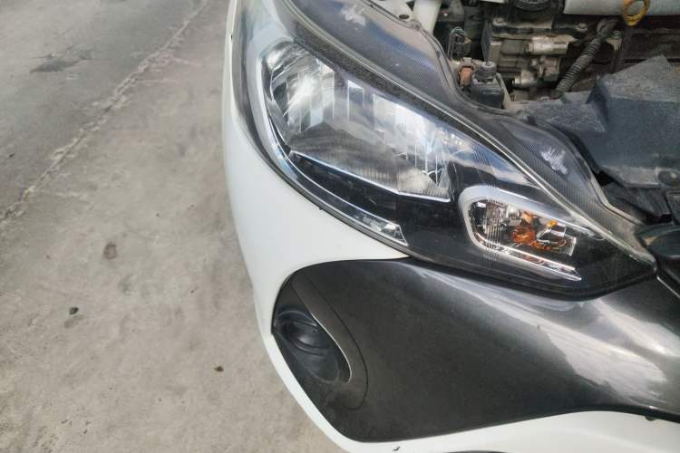 Used Toyota YARiS L 2016 Revised 1.5E CVT Charming Edition