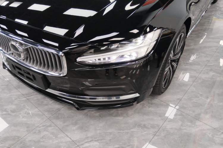 Used Volvo S90 2022 B5 Zhiyuan Luxury Edition
