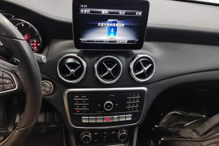 Used Mercedes-Benz GLA 2018 GLA 200 Fashion Model