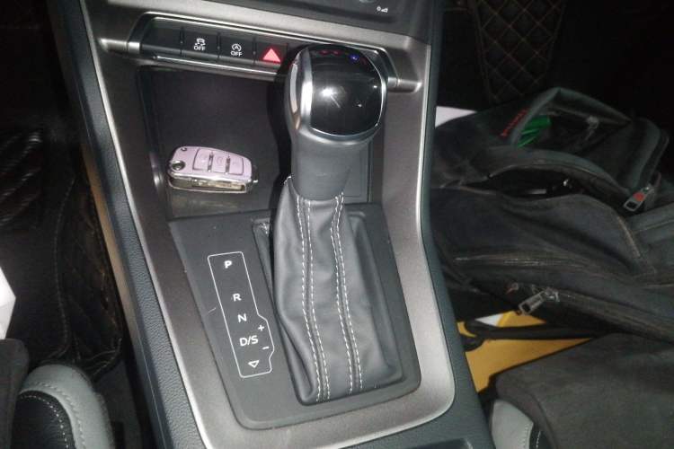 Used Audi Q3 2022 35 TFSI Fashion Dynamic Model
