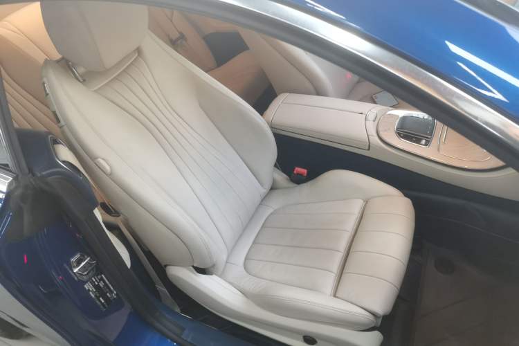 Used Mercedes-Benz E-Class 2023 E 260 Coupe
