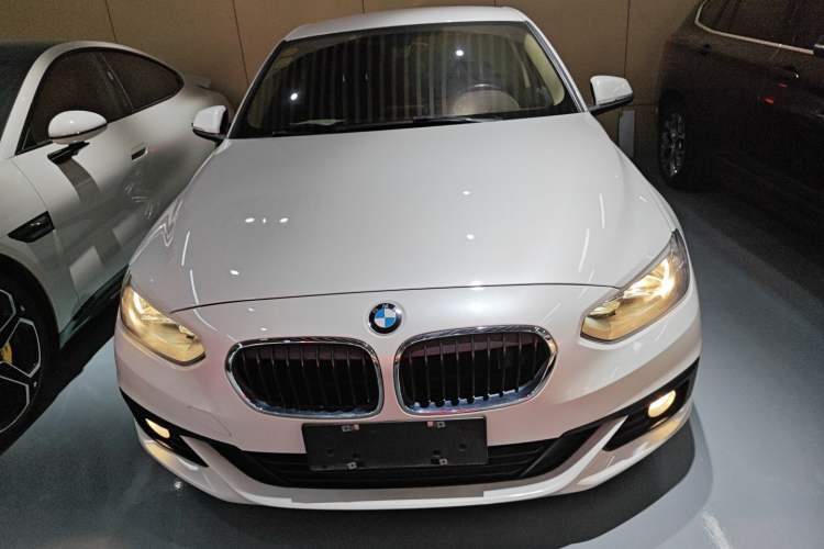 Used BMW 1 Series 2018 118i Fashion Model
