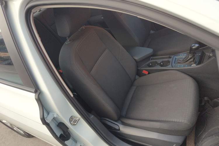 Used Volkswagen Bora 2021 1.5L Automatic Fashionable Smart Connectivity Version
