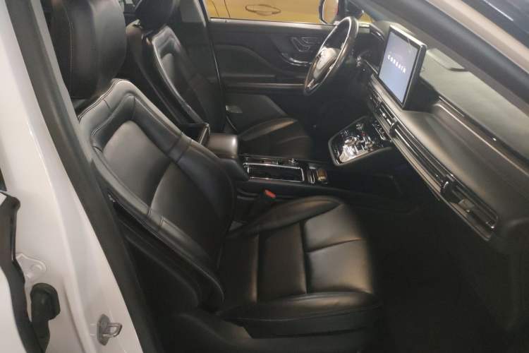 Used Lincoln Corsair 2022 2.0T Two-Wheel Drive Deluxe Edition
