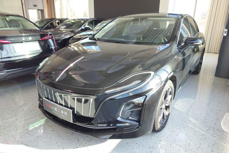 Used Hongqi E-QM5 2023 Revised Version Basic Travel Edition