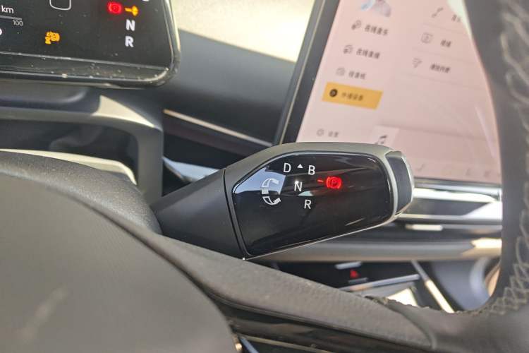 Used Volkswagen ID.UNYX 2024 Pro Long-Range Version