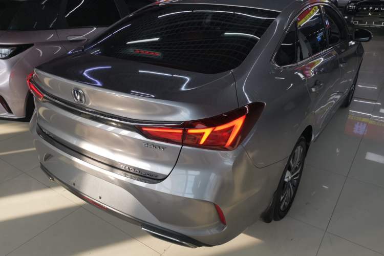 Used Changan Eado 2020 PLUS Blue Whale NE 1.4T GDI DCT Flagship Model
