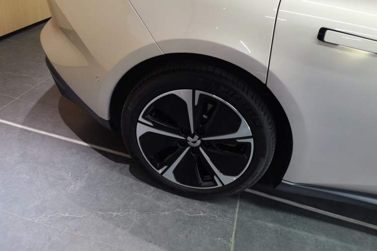 Used Nio ET5T 2024 75kWh Touring