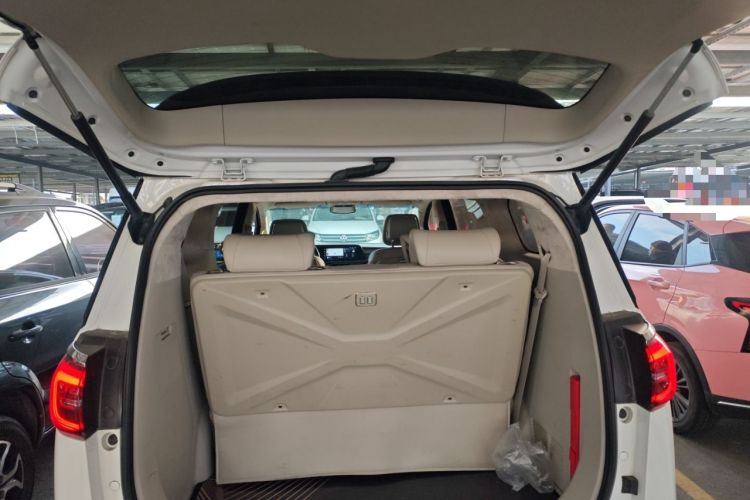 Used Buick GL8 2022 ES Landtrek 653T Comfort Edition
