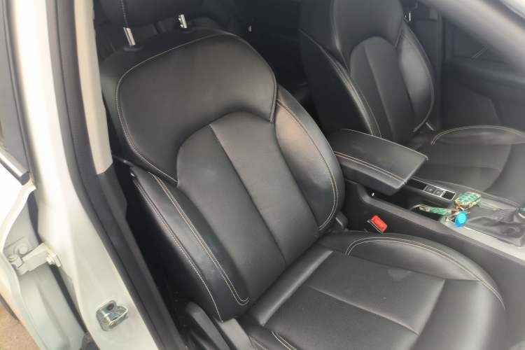 Used Roewe RX5 2018 20T Two-Wheel Drive Automatic Flagship Edition
