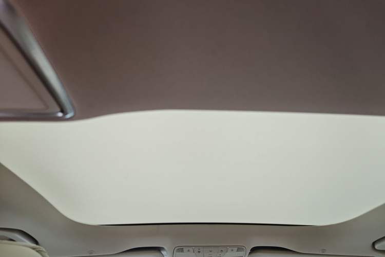 Used Mercedes-Benz E-Class 2021 E 300 L Sporty and Stylish Model