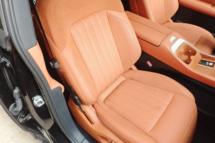 Used ONVO L60 2024 60 kWh All-Wheel Drive
