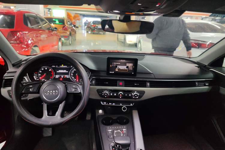 Used Audi A4L 2018 30th Anniversary Edition 40 TFSI Trendy Model