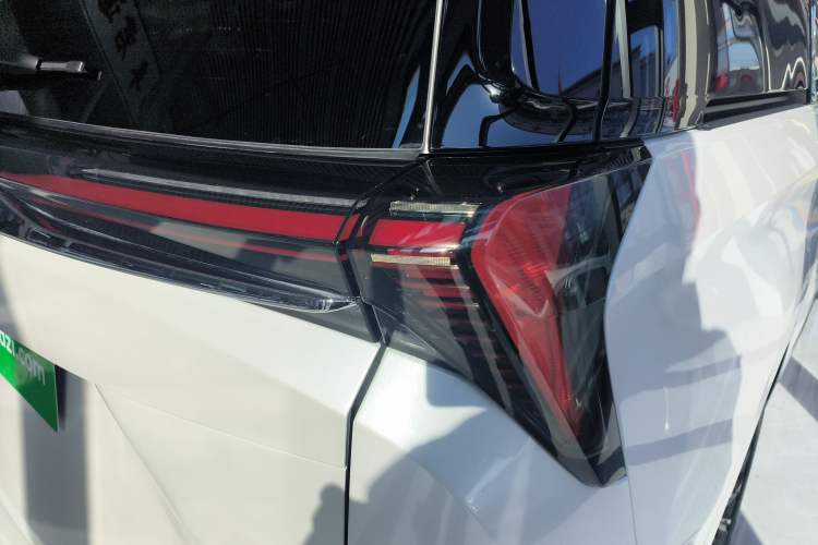 Used Buick GL8 2025 Lu Zun Deluxe Edition