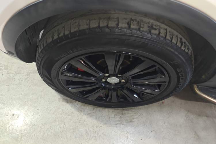 Used Land Rover Range Rover Evoque 2018 240PS PURE Style Edition