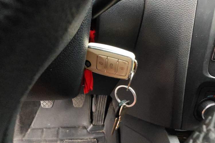 Used Volkswagen Sagitar 2014 Revised Version 1.4TSI Manual Luxury Edition
