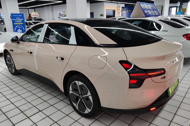 Used XPeng MONA M03 2025 620 Ultra-Long Range Plus
