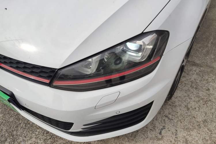 Used Volkswagen Golf GTI 2016 2.0 TSI GTI
