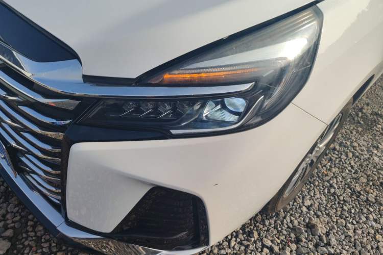 Used Buick GL8 2021 Land Cruiser Executive Class 652T Comfort Model
